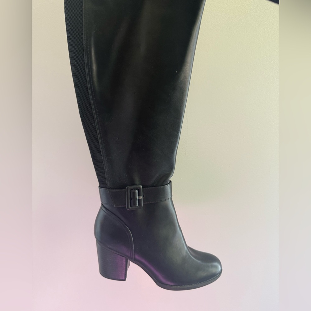 Black Knee-High Leather Boots